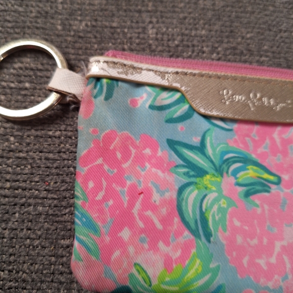 Lilly Pulitizer I D Case - Picture 2 of 4